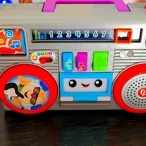 Fisher Price Laugh and Learn Busy Boombox